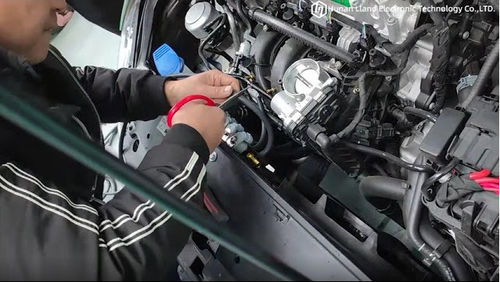 분사 장치 레일부터 연결기까지 주입 호스를 흡입다기관 위에 설치하세요