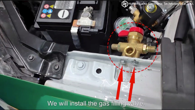 Latest company Cases about 3-3은 밸브를 충전하는 가스를 설치합니다