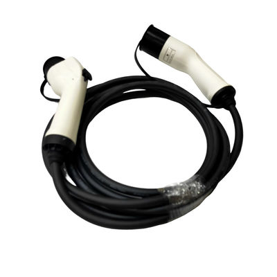 주문 플러그를 고발하는 슈코를 위한 AC 32A EV 휴대 충전 장치 조정할 수 있는 7KW 1 단계 2 소켓 online manufacture